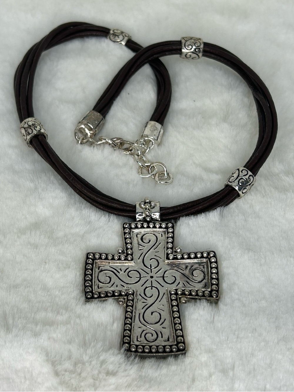 PREMIER DESIGNS CROSS ON CORD